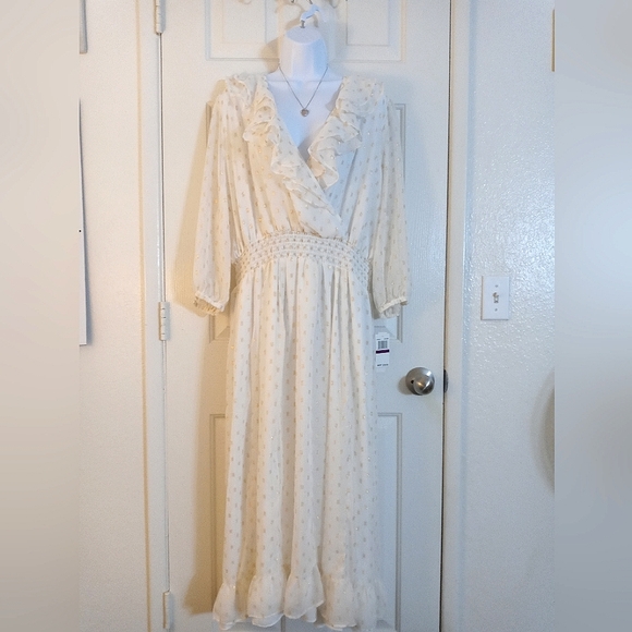 Melissa McCarthy Seven7 White and Gold Ruffle Dress NWT 3X - Picture 2 of 7